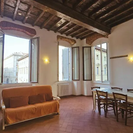Vista Duomo, L'esperienza Di Dormire Nella Storia 피렌체